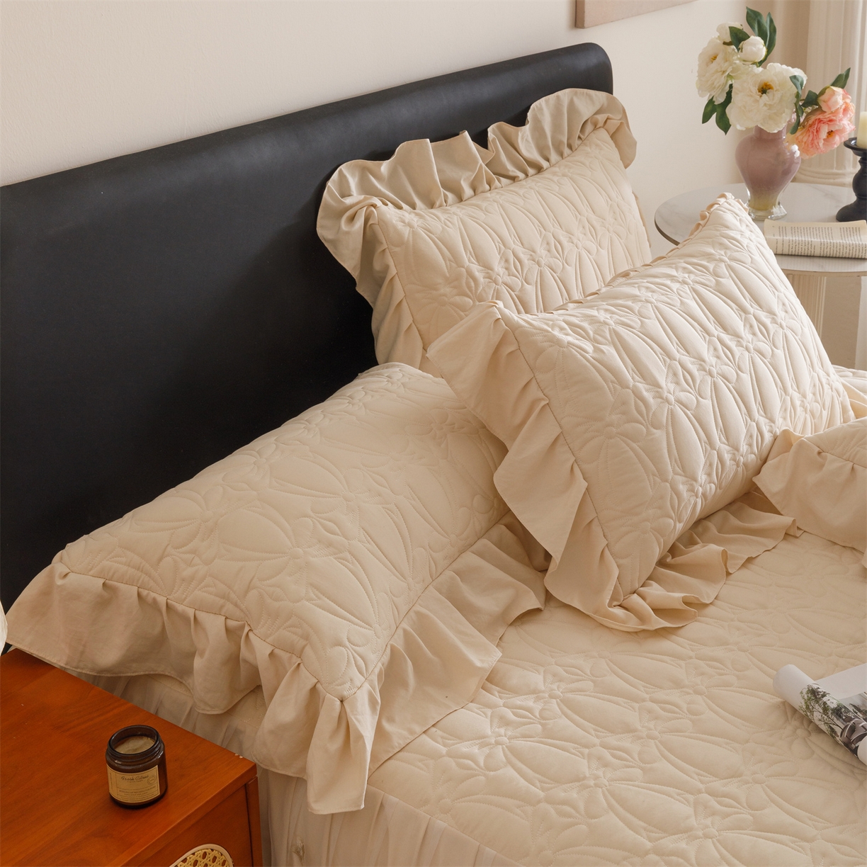 91家纺网 家纺一手货源 找家纺 好儿喜家纺 2025新款A类水洗棉床裙三件套-芳菲系列 芳菲-香槟