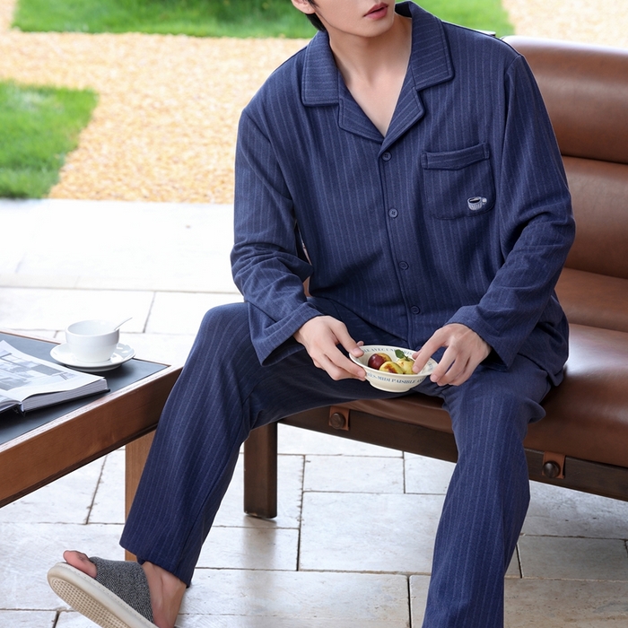 91家纺网 家纺一手货源 找家纺 （总）洛兰沙家居馆 2025新款德绒绵竹加厚300克情侣睡衣男女款睡衣（翻领）