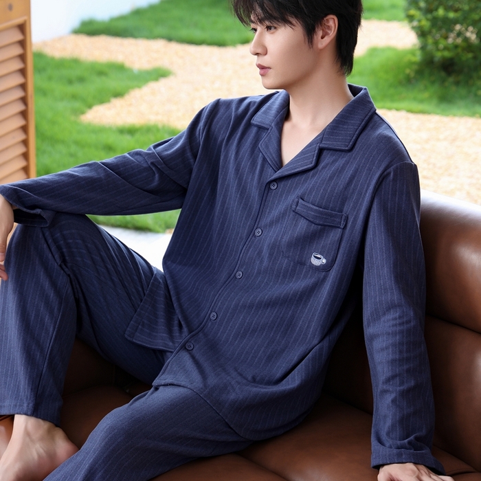 91家纺网 家纺一手货源 找家纺 （总）洛兰沙家居馆 2025新款德绒绵竹加厚300克情侣睡衣男女款睡衣（翻领）