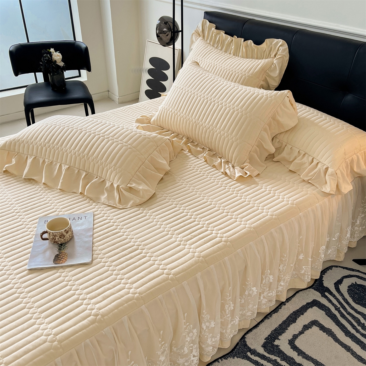 91家纺网 家纺一手货源 找家纺 好儿喜家纺 2025新款A类水洗棉床裙三件套-安妮系列 安妮-香槟