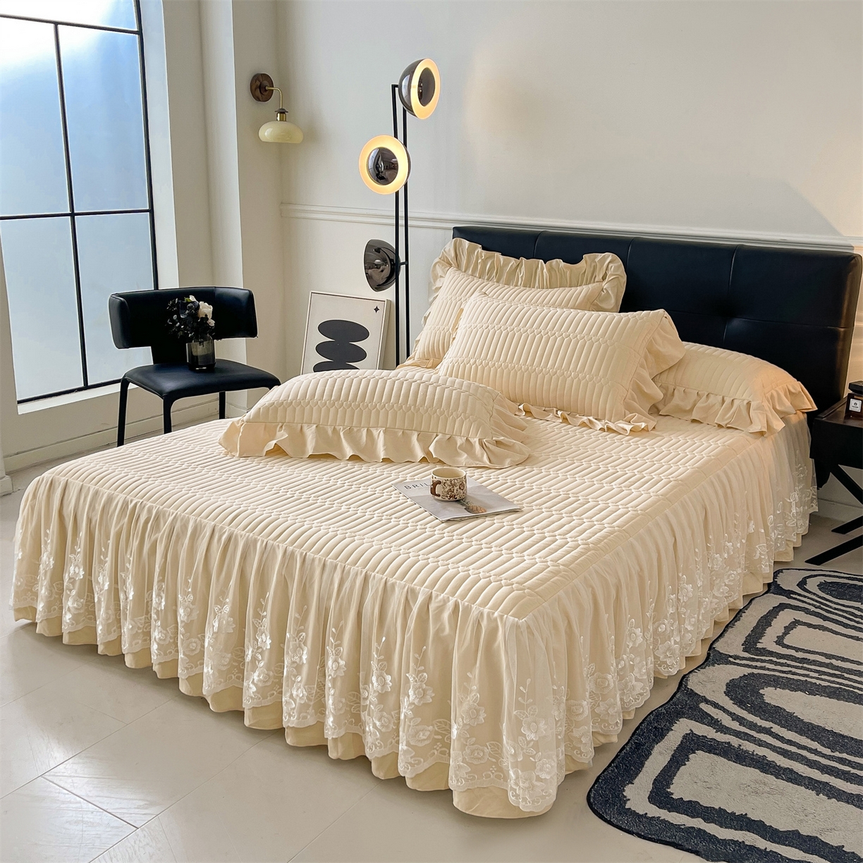 91家纺网 家纺一手货源 找家纺 好儿喜家纺 2025新款A类水洗棉床裙三件套-安妮系列 安妮-香槟