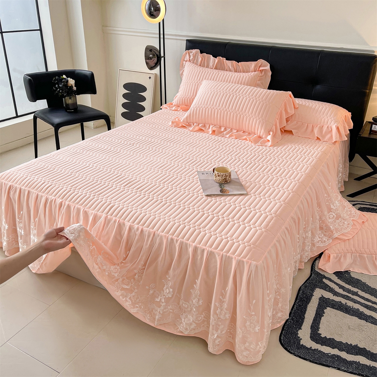 91家纺网 家纺一手货源 找家纺 （总）好儿喜家纺 2025新款A类水洗棉床裙三件套-安妮系列