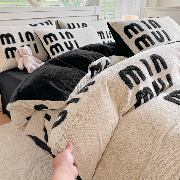 91家纺网 家纺一手货源 找家纺 （总）小叮当家纺仓储工厂店 2025新款舒棉绒提花绣花四件套