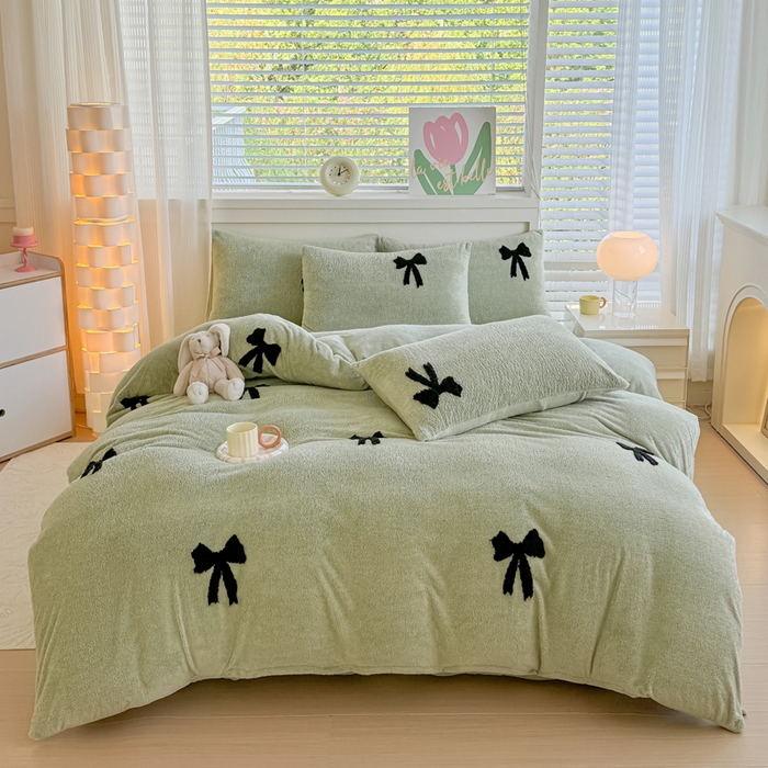 91家纺网 家纺一手货源 找家纺 小叮当家纺仓储工厂店 2025新款舒棉绒提花绣花四件套 舒棉绒提花-蝴蝶结绿色