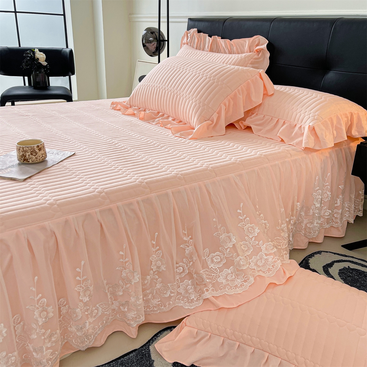 91家纺网 家纺一手货源 找家纺 （总）好儿喜家纺 2025新款A类水洗棉床裙三件套-安妮系列