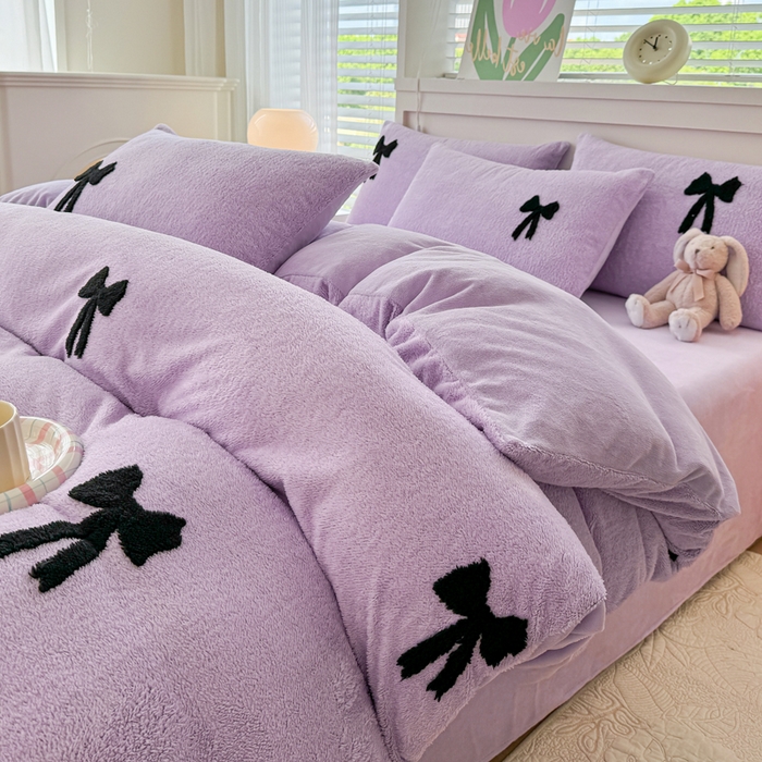 91家纺网 家纺一手货源 找家纺 小叮当家纺仓储工厂店 2025新款舒棉绒提花绣花四件套 舒棉绒提花-蝴蝶结紫色