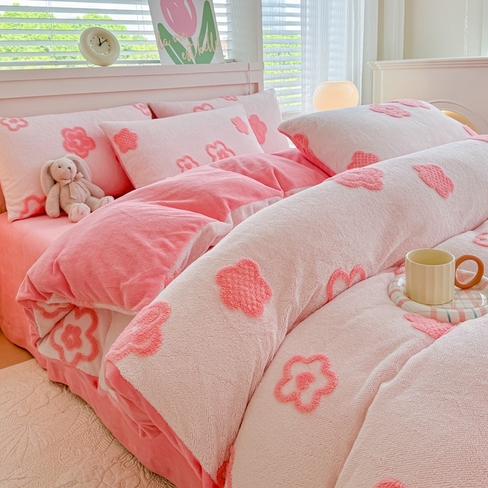 91家纺网 家纺一手货源 找家纺 小叮当家纺仓储工厂店 2025新款舒棉绒提花绣花四件套 舒棉绒提花-繁花