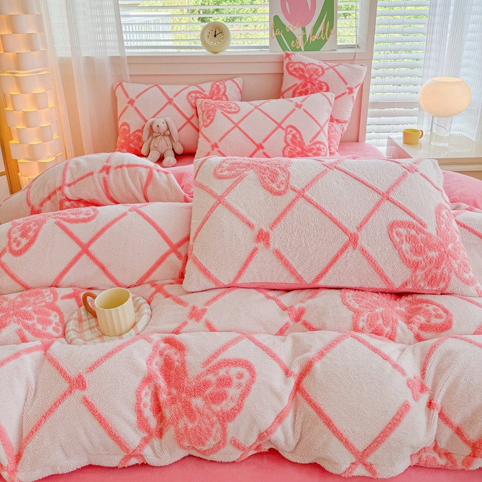 91家纺网 家纺一手货源 找家纺 小叮当家纺仓储工厂店 2025新款舒棉绒提花绣花四件套 舒棉绒提花-蝶梦