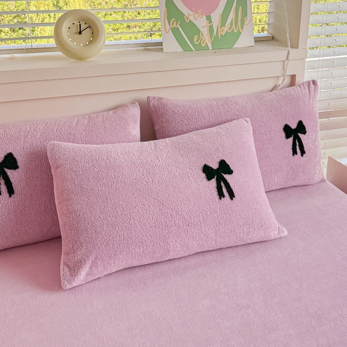 91家纺网 家纺一手货源 找家纺 小叮当家纺仓储工厂店 2025新款舒棉绒提花绣花四件套 舒棉绒提花-蝴蝶结粉色