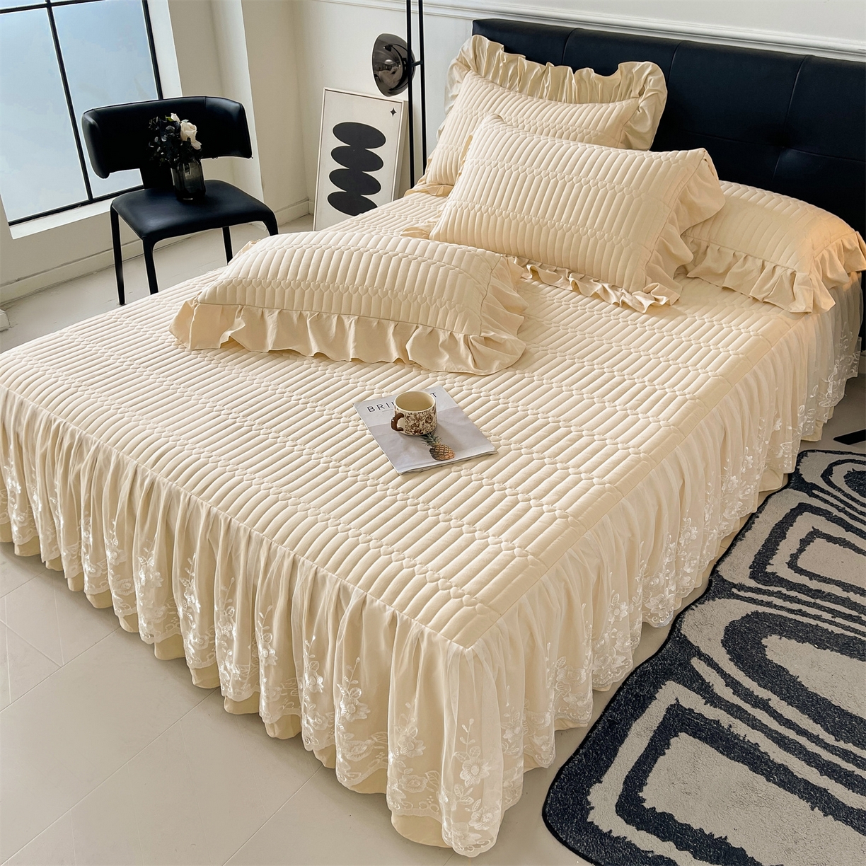 91家纺网 家纺一手货源 找家纺 好儿喜家纺 2025新款A类水洗棉床裙三件套-安妮系列 安妮-香槟