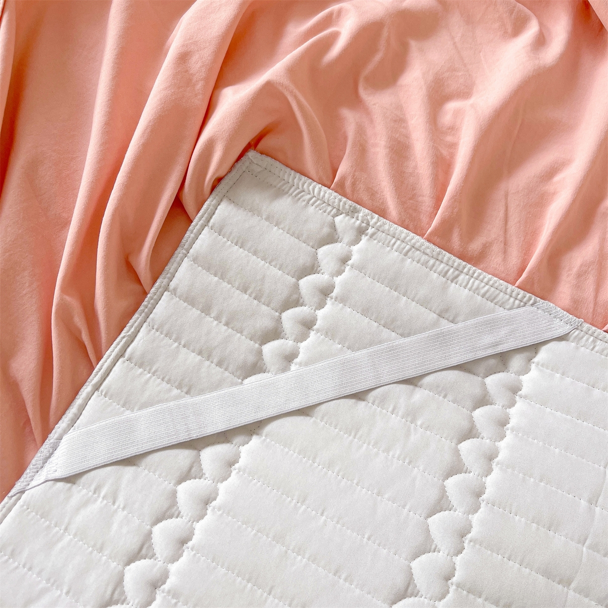 91家纺网 家纺一手货源 找家纺 好儿喜家纺 2025新款A类水洗棉床裙三件套-安妮系列 安妮-浅豆沙