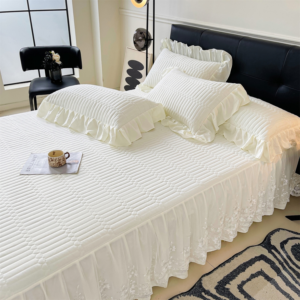 91家纺网 家纺一手货源 找家纺 好儿喜家纺 2025新款A类水洗棉床裙三件套-安妮系列 安妮-奶白