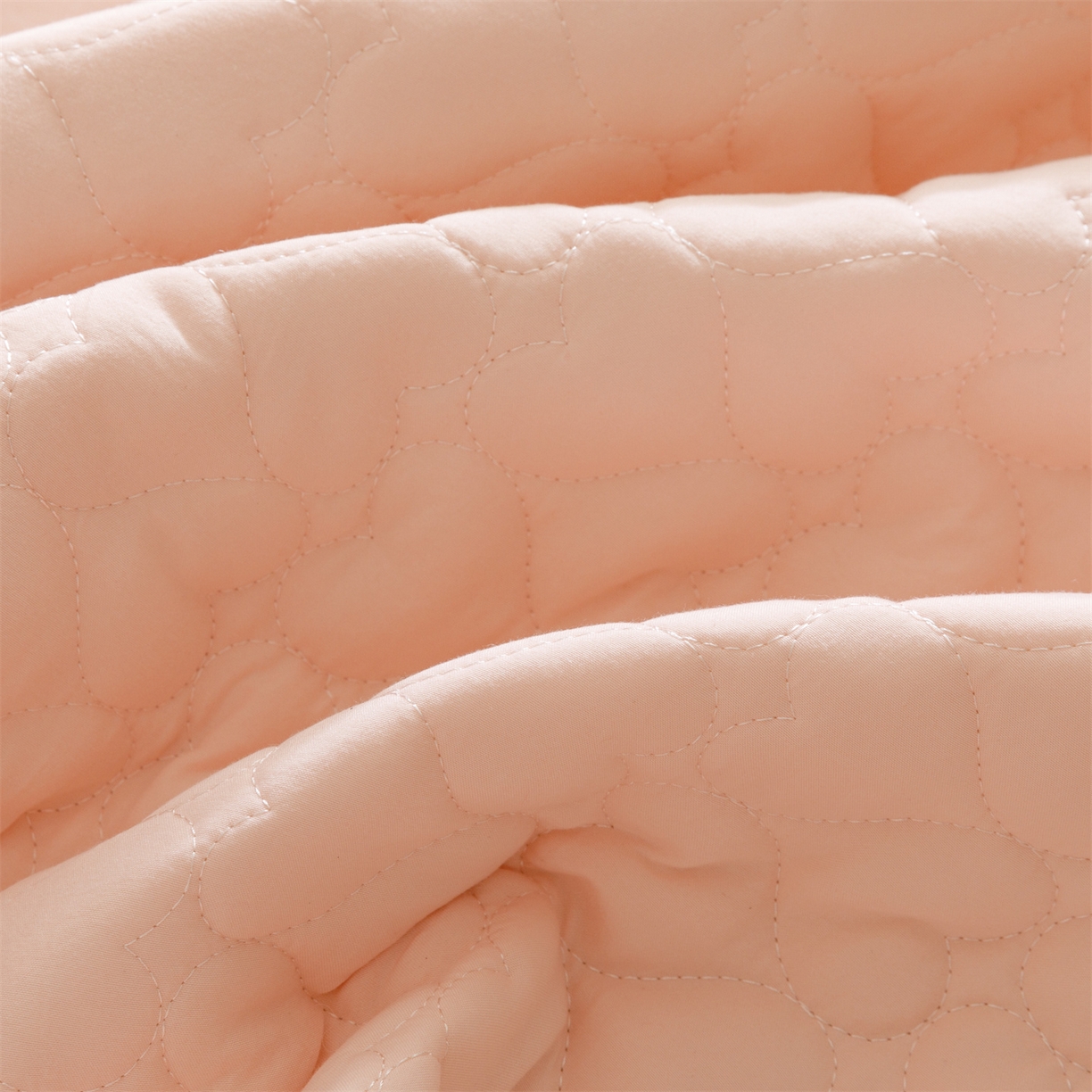 91家纺网 家纺一手货源 找家纺 好儿喜家纺 2025新款A类水洗棉床裙三件套-花恋系列 花恋-浅粉