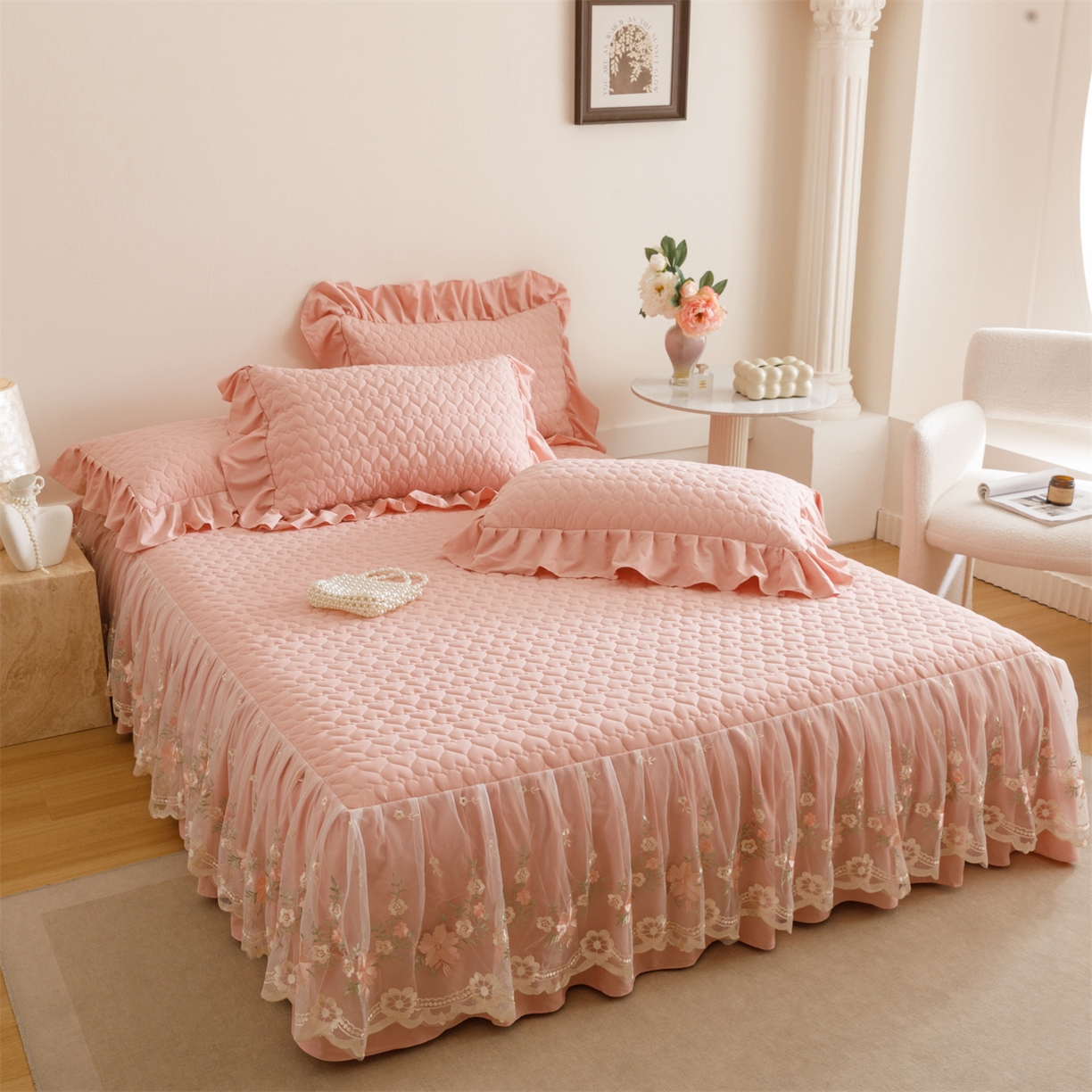 91家纺网 家纺一手货源 找家纺 好儿喜家纺 2025新款A类水洗棉床裙三件套-花恋系列 花恋-豆沙