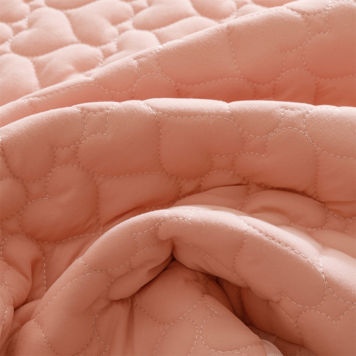 91家纺网 家纺一手货源 找家纺 好儿喜家纺 2025新款A类水洗棉床裙三件套-花恋系列 花恋-豆沙