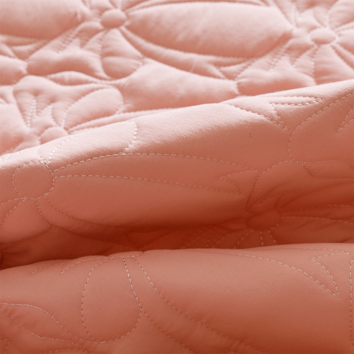 91家纺网 家纺一手货源 找家纺 （总）好儿喜家纺 2025新款A类水洗棉床裙三件套-梦语系列