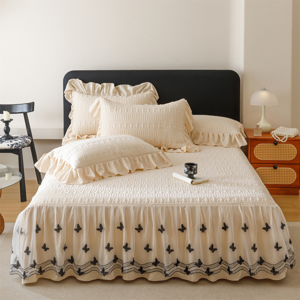 91家纺网 家纺一手货源 找家纺 好儿喜家纺 2025新款A类水洗棉床裙三件套-凝香系列 凝香-香槟