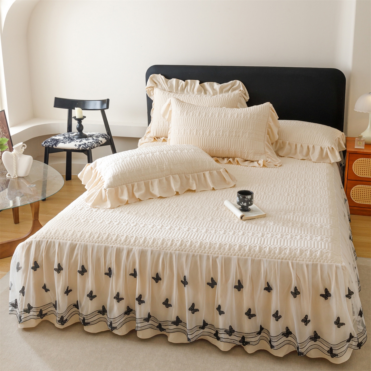 91家纺网 家纺一手货源 找家纺 好儿喜家纺 2025新款A类水洗棉床裙三件套-凝香系列 凝香-香槟