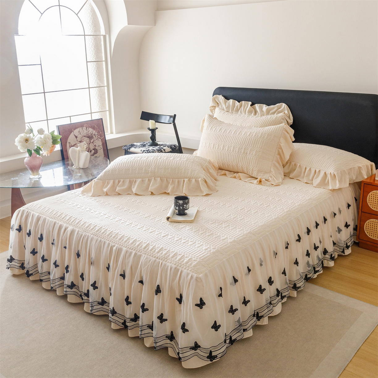 91家纺网 家纺一手货源 找家纺 好儿喜家纺 2025新款A类水洗棉床裙三件套-凝香系列 凝香-香槟