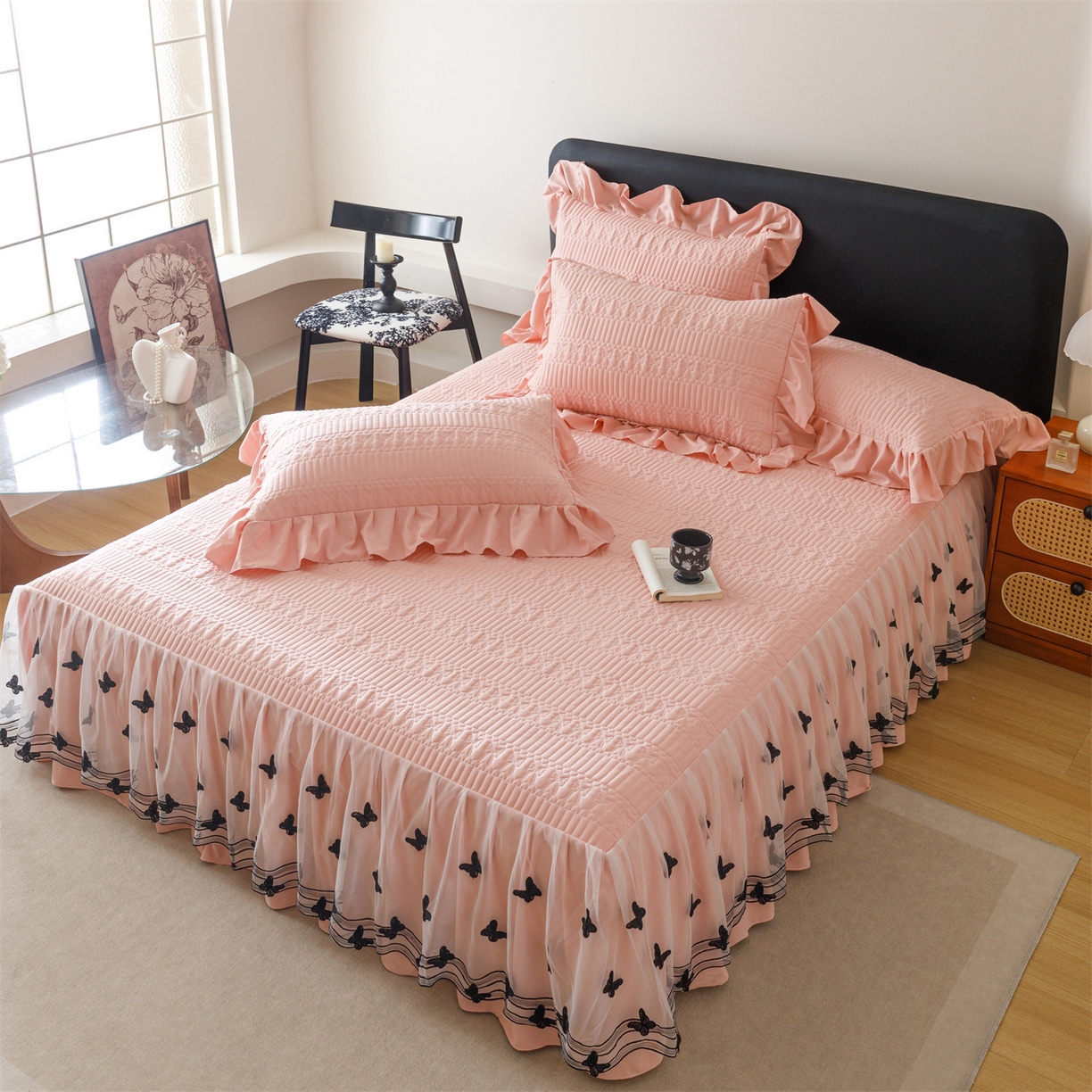 91家纺网 家纺一手货源 找家纺 好儿喜家纺 2025新款A类水洗棉床裙三件套-凝香系列 凝香-豆沙