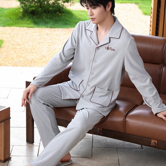 91家纺网 家纺一手货源 找家纺 （总）洛兰沙家居馆 2025新款德绒绵竹加厚300克情侣睡衣男女款睡衣（翻领）