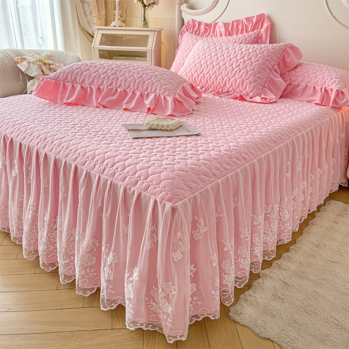 91家纺网 家纺一手货源 找家纺 （总）好儿喜家纺 2025新款A类水洗棉床裙三件套-心语系列