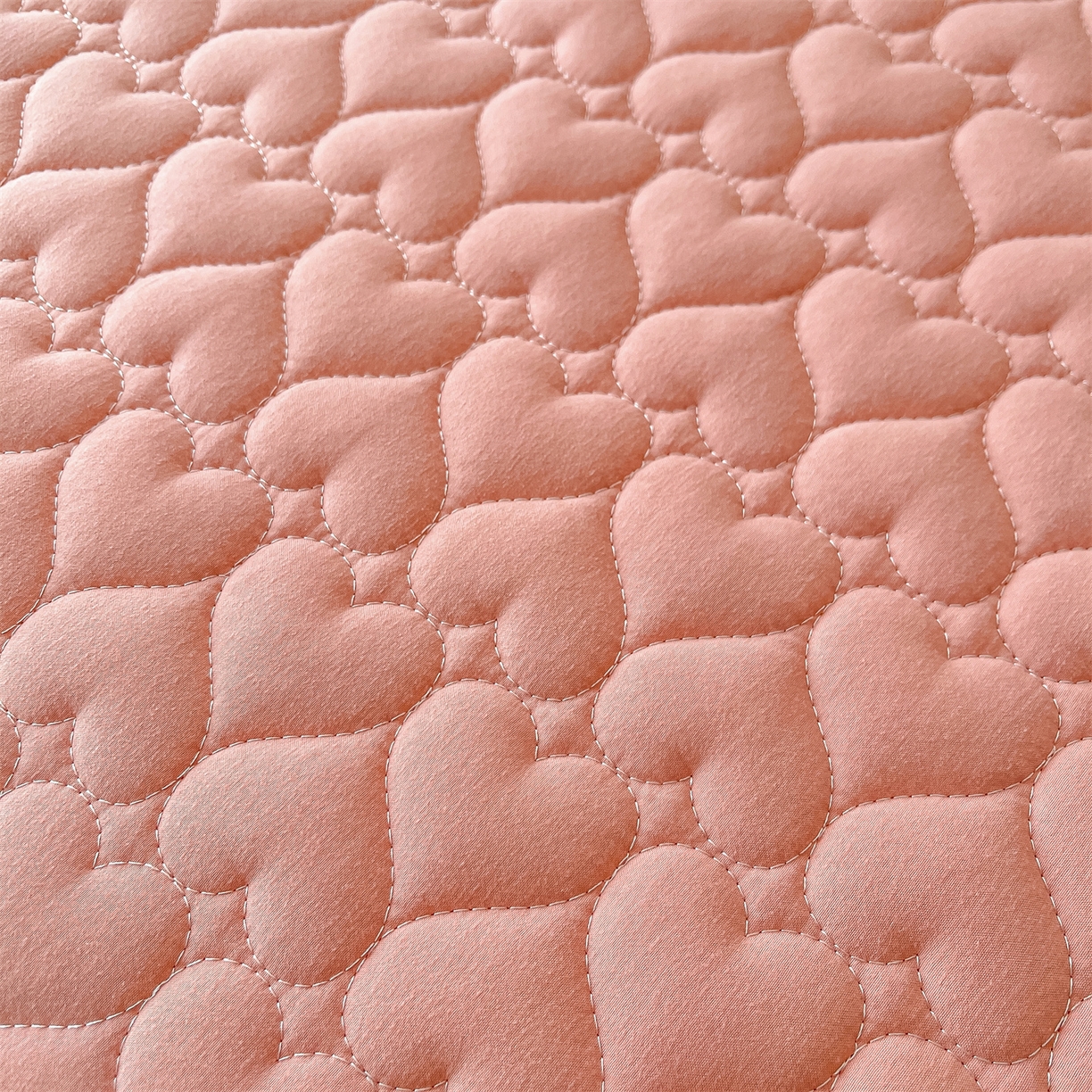 91家纺网 家纺一手货源 找家纺 好儿喜家纺 2025新款A类水洗棉床裙三件套-心语系列 心语-浅豆沙