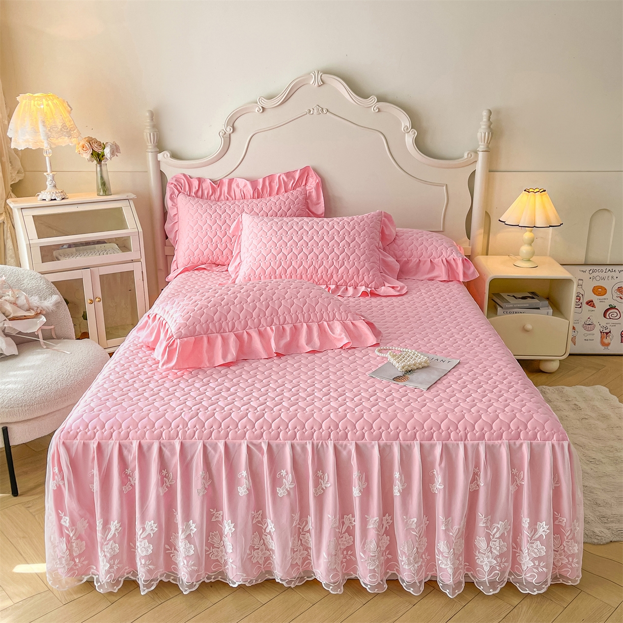 91家纺网 家纺一手货源 找家纺 （总）好儿喜家纺 2025新款A类水洗棉床裙三件套-心语系列