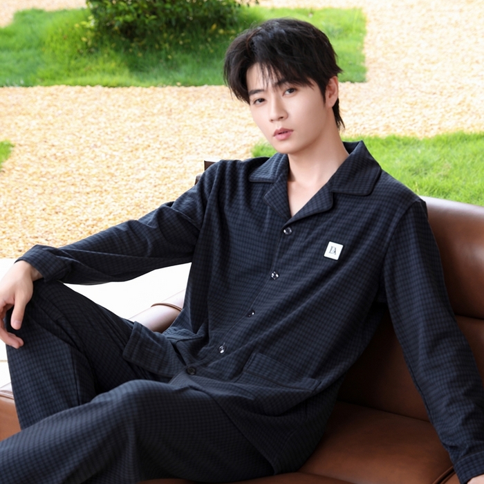 91家纺网 家纺一手货源 找家纺 洛兰沙家居馆 2025新款德绒绵竹加厚300克情侣睡衣男女款睡衣（翻领） 251602-1（男款）