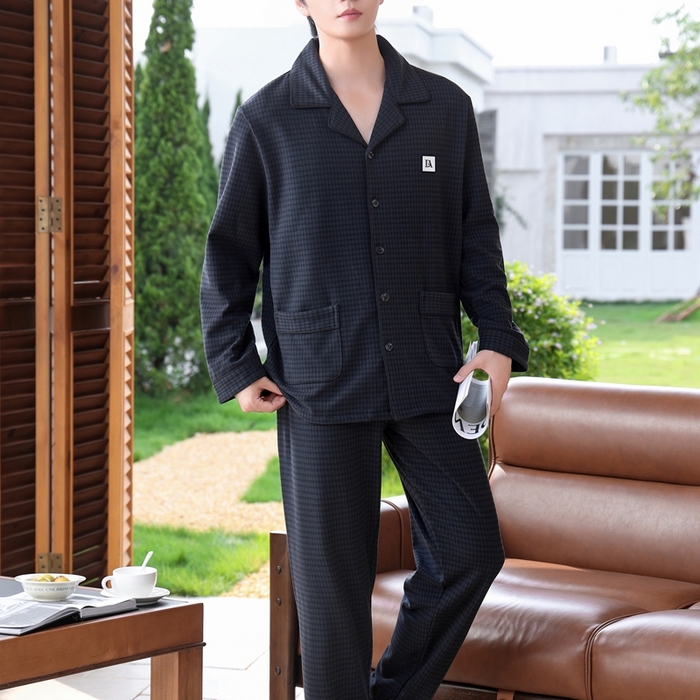 91家纺网 家纺一手货源 找家纺 洛兰沙家居馆 2025新款德绒绵竹加厚300克情侣睡衣男女款睡衣（翻领） 251602-1（男款）