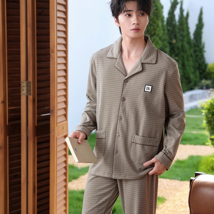 91家纺网 家纺一手货源 找家纺 洛兰沙家居馆 2025新款德绒绵竹加厚300克情侣睡衣男女款睡衣（翻领） 251602-2（男款）