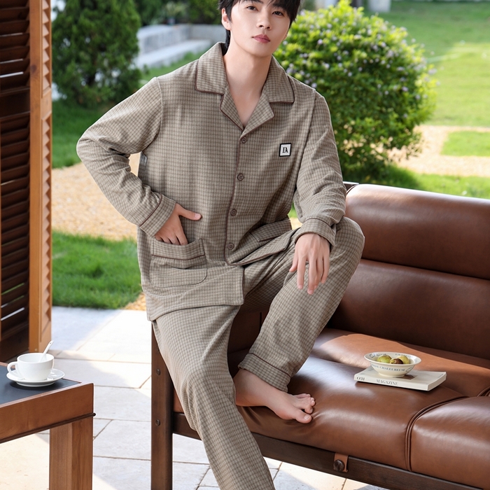 91家纺网 家纺一手货源 找家纺 洛兰沙家居馆 2025新款德绒绵竹加厚300克情侣睡衣男女款睡衣（翻领） 251602-2（男款）