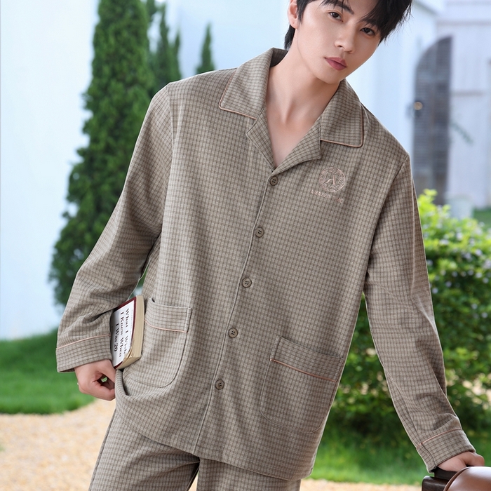 91家纺网 家纺一手货源 找家纺 洛兰沙家居馆 2025新款德绒绵竹加厚300克情侣睡衣男女款睡衣（翻领） 251603-1（男款）