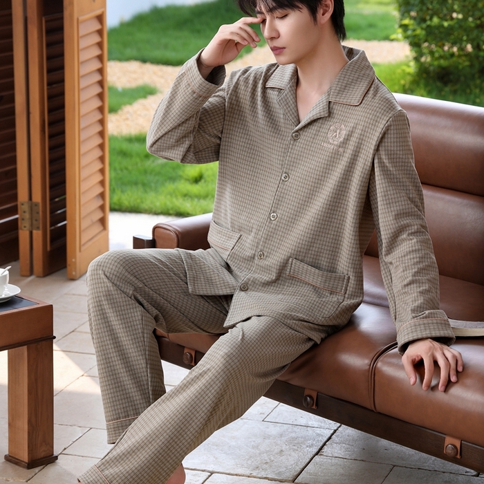 91家纺网 家纺一手货源 找家纺 洛兰沙家居馆 2025新款德绒绵竹加厚300克情侣睡衣男女款睡衣（翻领） 251603-1（男款）