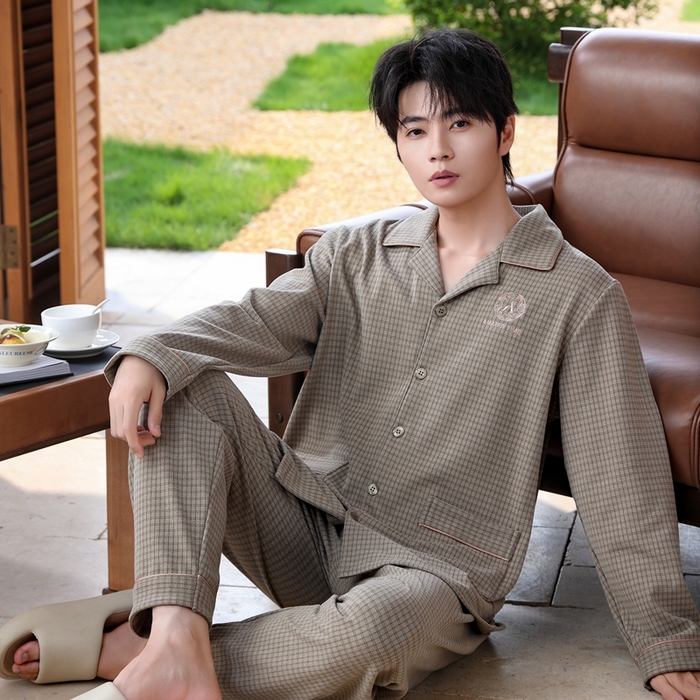 91家纺网 家纺一手货源 找家纺 洛兰沙家居馆 2025新款德绒绵竹加厚300克情侣睡衣男女款睡衣（翻领） 251603-1（男款）