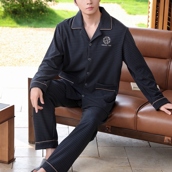 91家纺网 家纺一手货源 找家纺 洛兰沙家居馆 2025新款德绒绵竹加厚300克情侣睡衣男女款睡衣（翻领） 251603-2（男款）