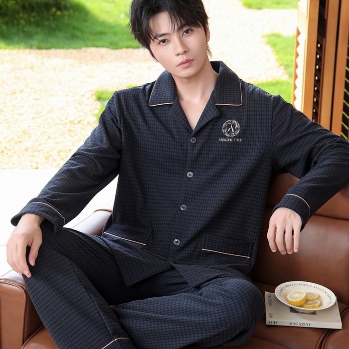 91家纺网 家纺一手货源 找家纺 洛兰沙家居馆 2025新款德绒绵竹加厚300克情侣睡衣男女款睡衣（翻领） 251603-2（男款）