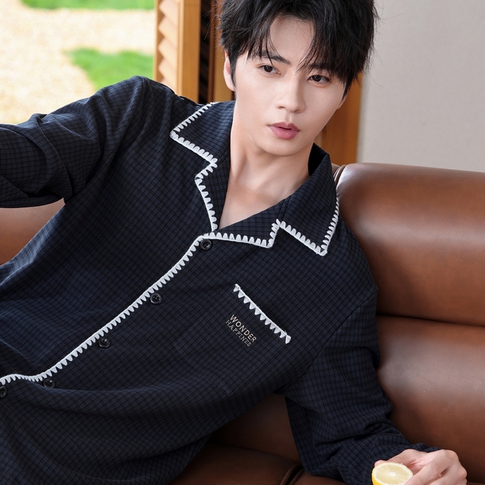 91家纺网 家纺一手货源 找家纺 洛兰沙家居馆 2025新款德绒绵竹加厚300克情侣睡衣男女款睡衣（翻领） 251606-1（男款）