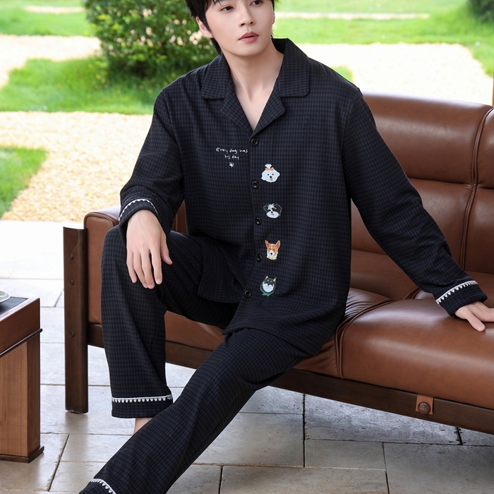 91家纺网 家纺一手货源 找家纺 洛兰沙家居馆 2025新款德绒绵竹加厚300克情侣睡衣男女款睡衣（翻领） 251630（情侣款男）