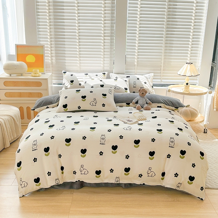 91家纺网 家纺一手货源 找家纺 斯卡诺家纺 2025小清新加厚高克重牛奶绒四件套网红直播爆款 北欧兔