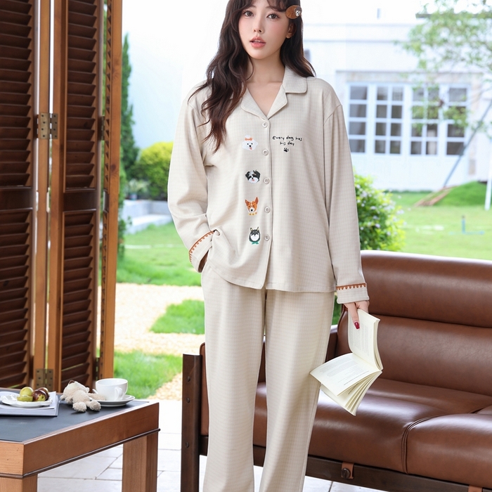 91家纺网 家纺一手货源 找家纺 洛兰沙家居馆 2025新款德绒绵竹加厚300克情侣睡衣男女款睡衣（翻领） 259630（情侣款女）