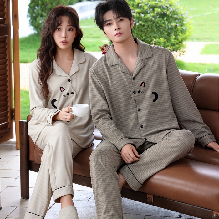 91家纺网 家纺一手货源 找家纺 洛兰沙家居馆 2025新款德绒绵竹加厚300克情侣睡衣男女款睡衣（翻领） 251631（情侣款男）
