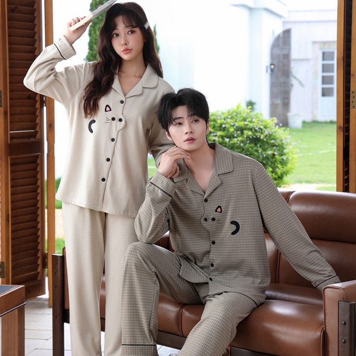 91家纺网 家纺一手货源 找家纺 洛兰沙家居馆 2025新款德绒绵竹加厚300克情侣睡衣男女款睡衣（翻领） 251631（情侣款男）