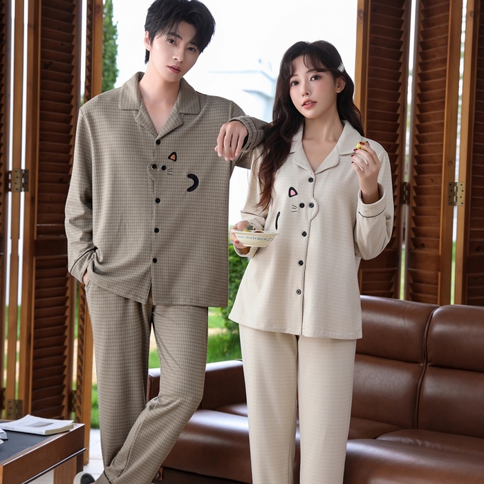 91家纺网 家纺一手货源 找家纺 洛兰沙家居馆 2025新款德绒绵竹加厚300克情侣睡衣男女款睡衣（翻领） 259631（情侣款女）