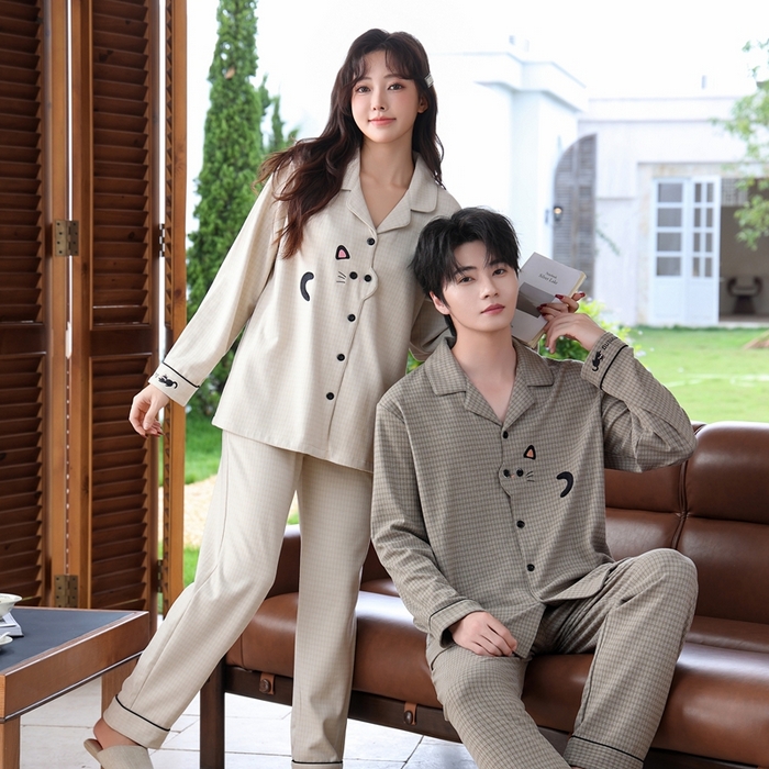 91家纺网 家纺一手货源 找家纺 洛兰沙家居馆 2025新款德绒绵竹加厚300克情侣睡衣男女款睡衣（翻领） 259631（情侣款女）