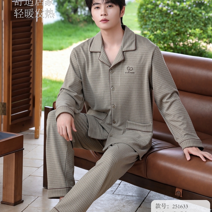 91家纺网 家纺一手货源 找家纺 洛兰沙家居馆 2025新款德绒绵竹加厚300克情侣睡衣男女款睡衣（翻领） 251633-1（情侣款男）