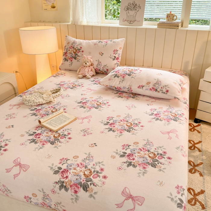 91家纺网 家纺一手货源 找家纺 丽美人家纺 2025年牛奶绒小版印花床笠单床笠床笠单件 春风沐歌