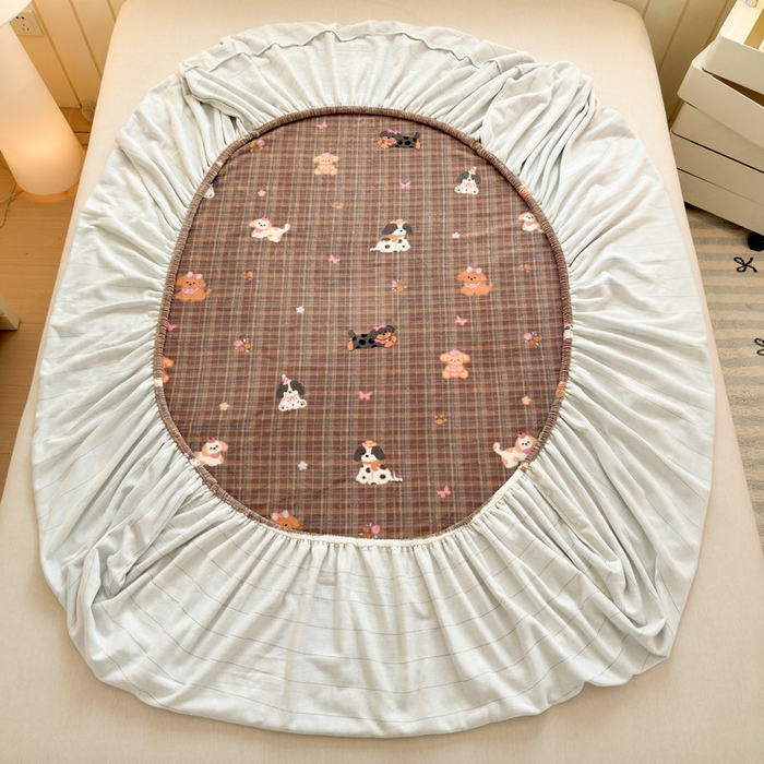 91家纺网 家纺一手货源 找家纺 丽美人家纺 2025年牛奶绒小版印花床笠单床笠床笠单件 英伦小狗