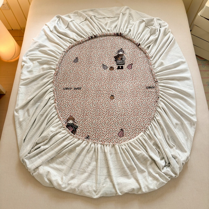 91家纺网 家纺一手货源 找家纺 丽美人家纺 2025年牛奶绒小版印花床笠单床笠床笠单件 春日女孩