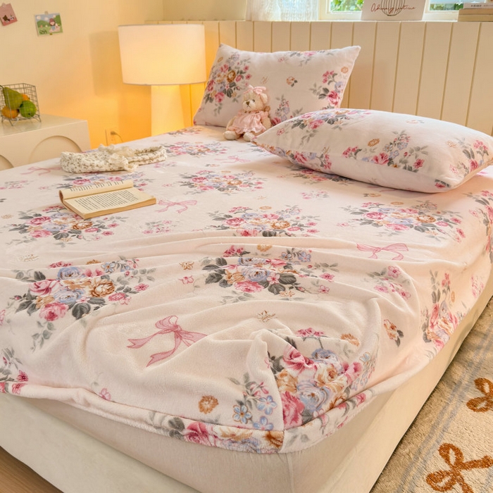 91家纺网 家纺一手货源 找家纺 丽美人家纺 2025年牛奶绒小版印花床笠单床笠床笠单件 春风沐歌